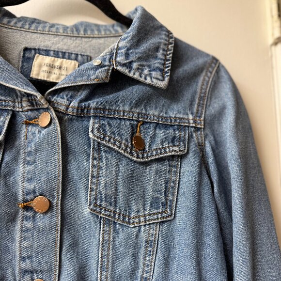 Forever 21 Women's Cropped Essential Denim Jacket S - Picture 2 of 7